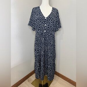 BloomChic Navy and White Abstract Dress